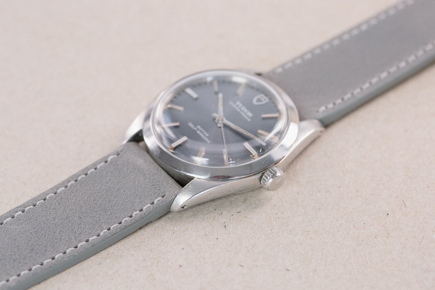 Tudor_7995_Oyster_Prince_Grey_Dial_1968_3-2.jpg