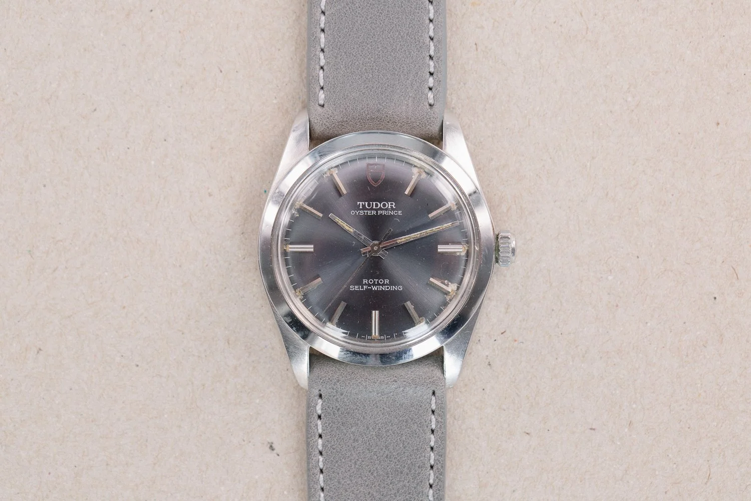 Tudor_7995_Oyster_Prince_Grey_Dial_1968_2-2.jpg