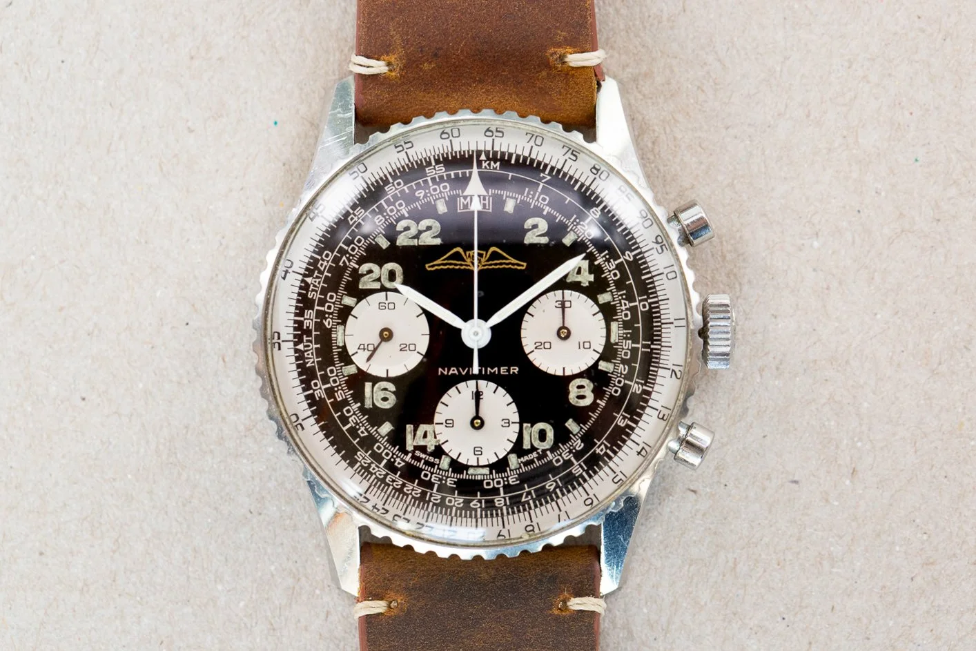 Breitling_Navitimer_AOPA_Gold_Logo_24_Hour_1965_13-2.jpg