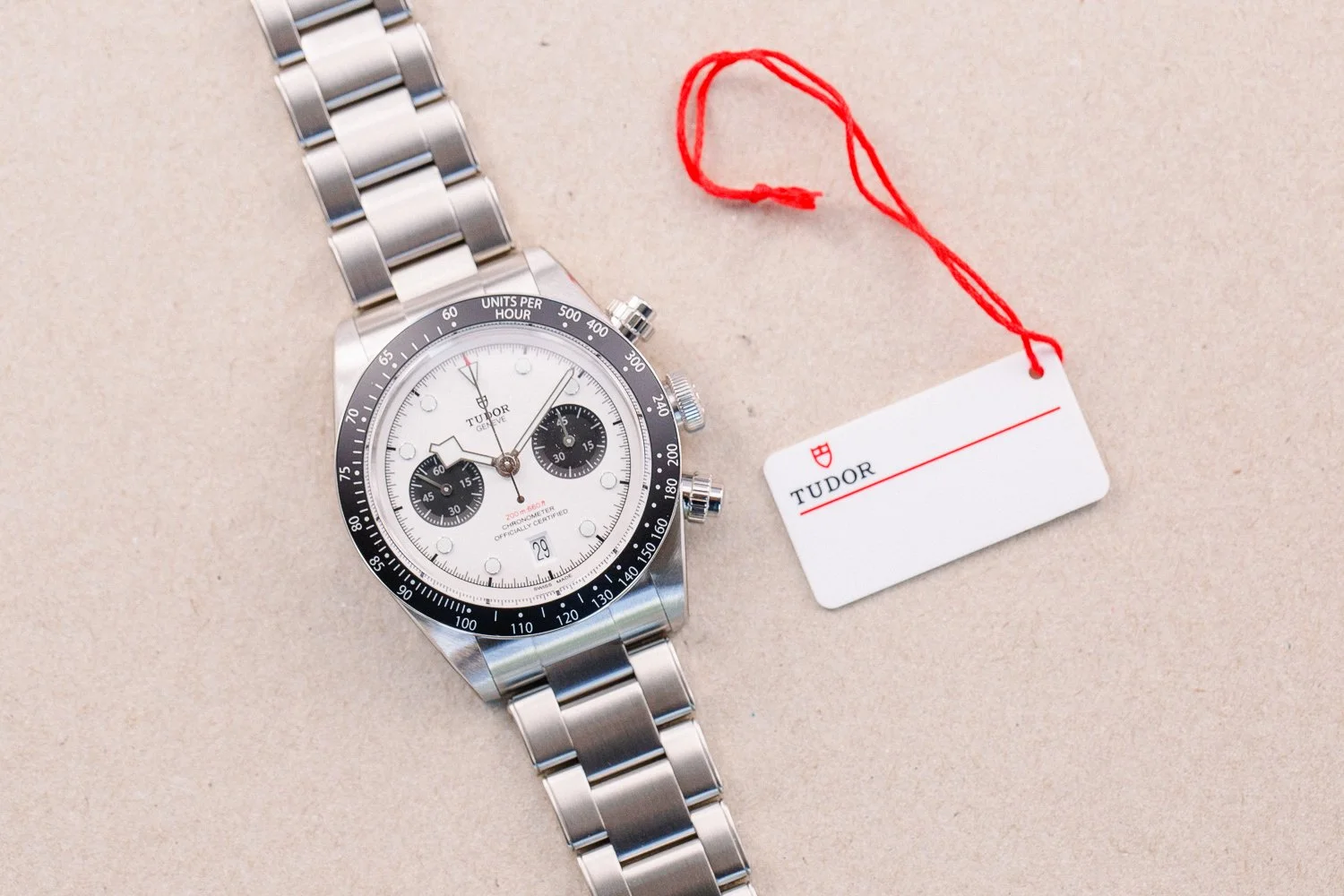 Tudor_Black_Bay_Chrono_Panda_M79360_Steel_Bracelet_New_2022_13-2.jpg