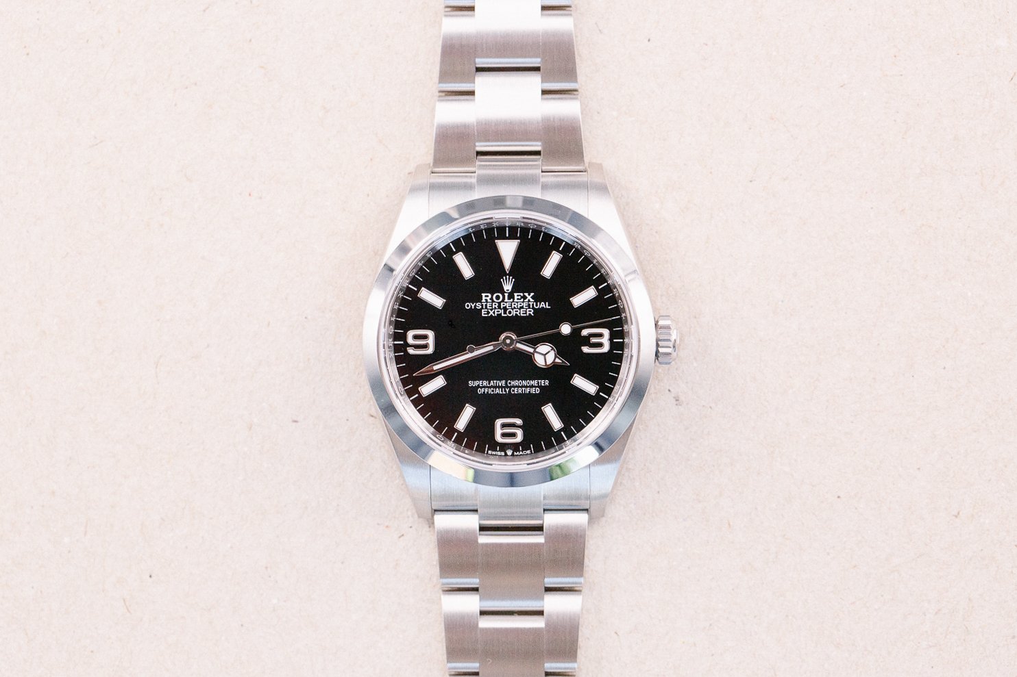 Rolex_Explorer_1_124270_36mm_New_2022_Full_Set_2-2.jpg