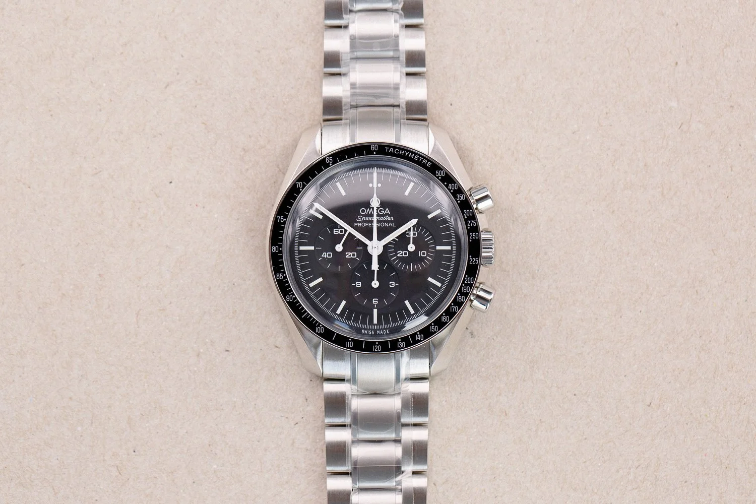 Omega_Speedmaster_Legendary_Moonwatch_Nasa_Full_Set_2022_New_Sealed_1-2.jpg