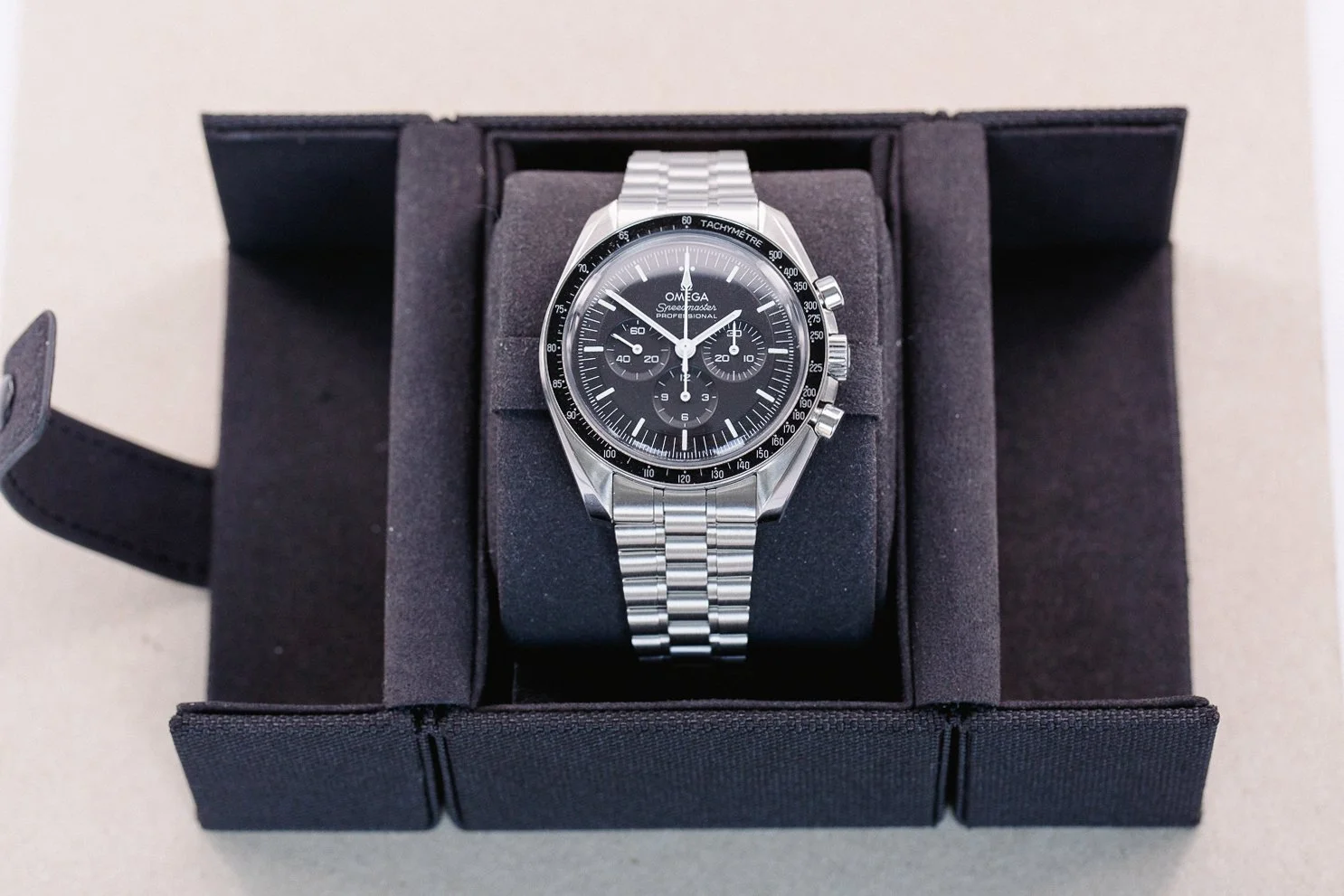 Omega_Speedmaster_Moonwatch_3861_Full_Set_2021_Unworn_13-2.jpg