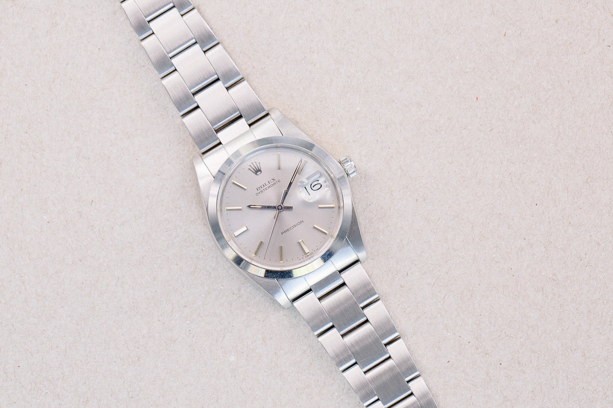 Rolex_6694_OysterDate_Mech_Steel_Light_Grey_Box_1983_21-4.jpg