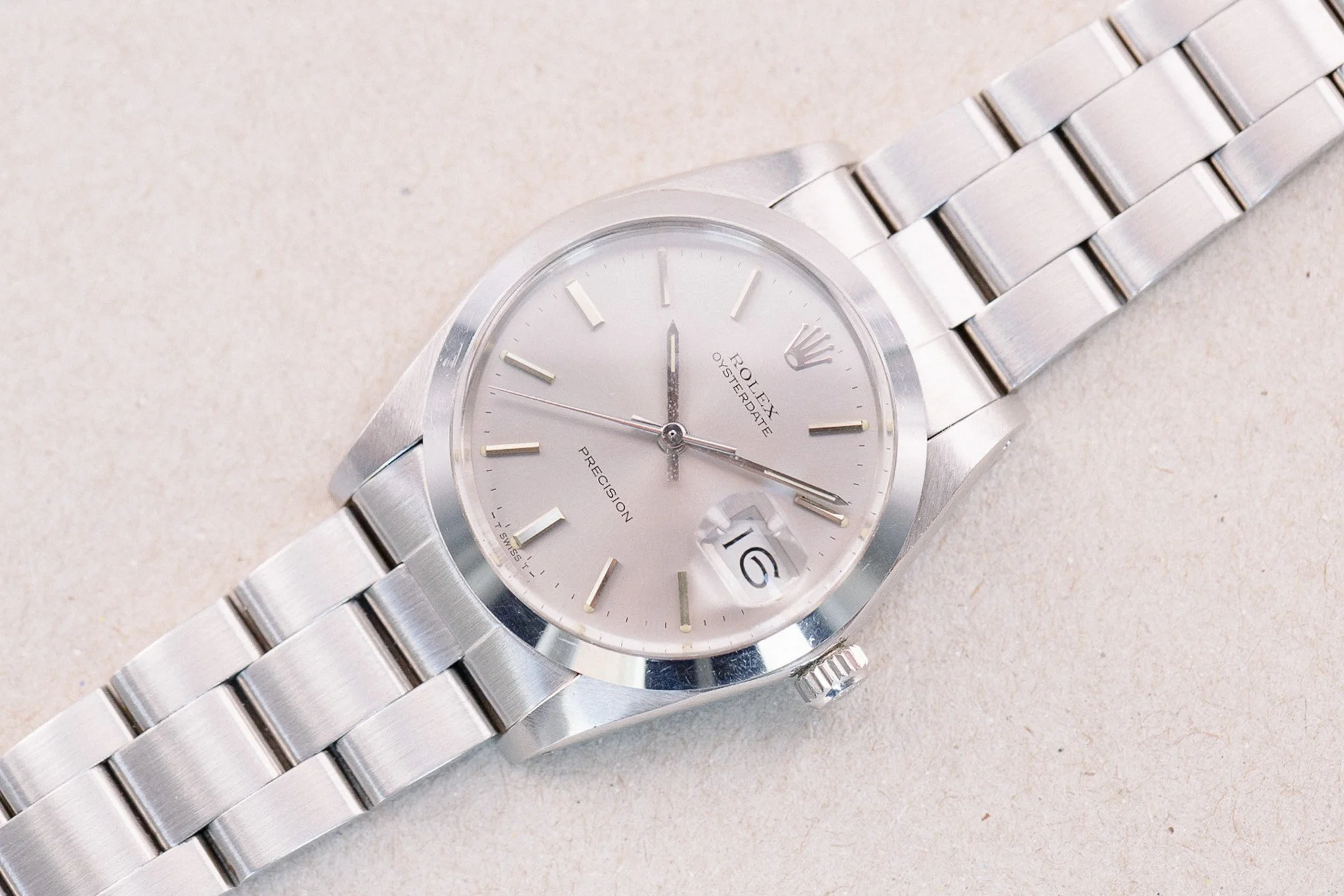 Rolex_6694_OysterDate_Mech_Steel_Light_Grey_Box_1983_14-4.jpg