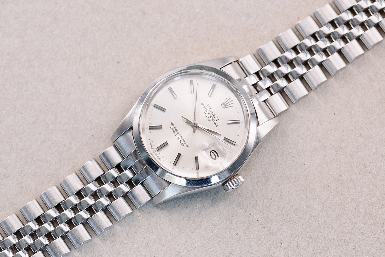 Vintage Rolex Oyster Perpetual Date 70s Ref 1500 Silver Dial 