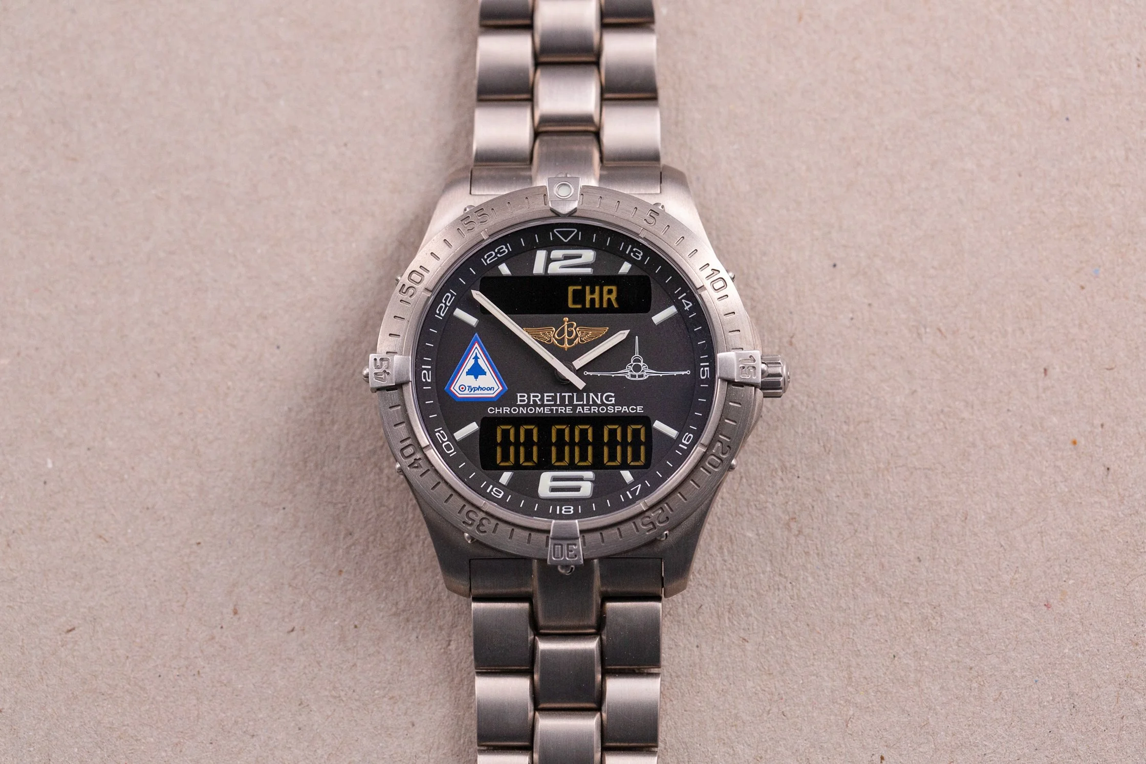 Breitling_Aerospace_Typhoon_RAF_Limited_Edition_Titanium_1990s_12-2.jpg