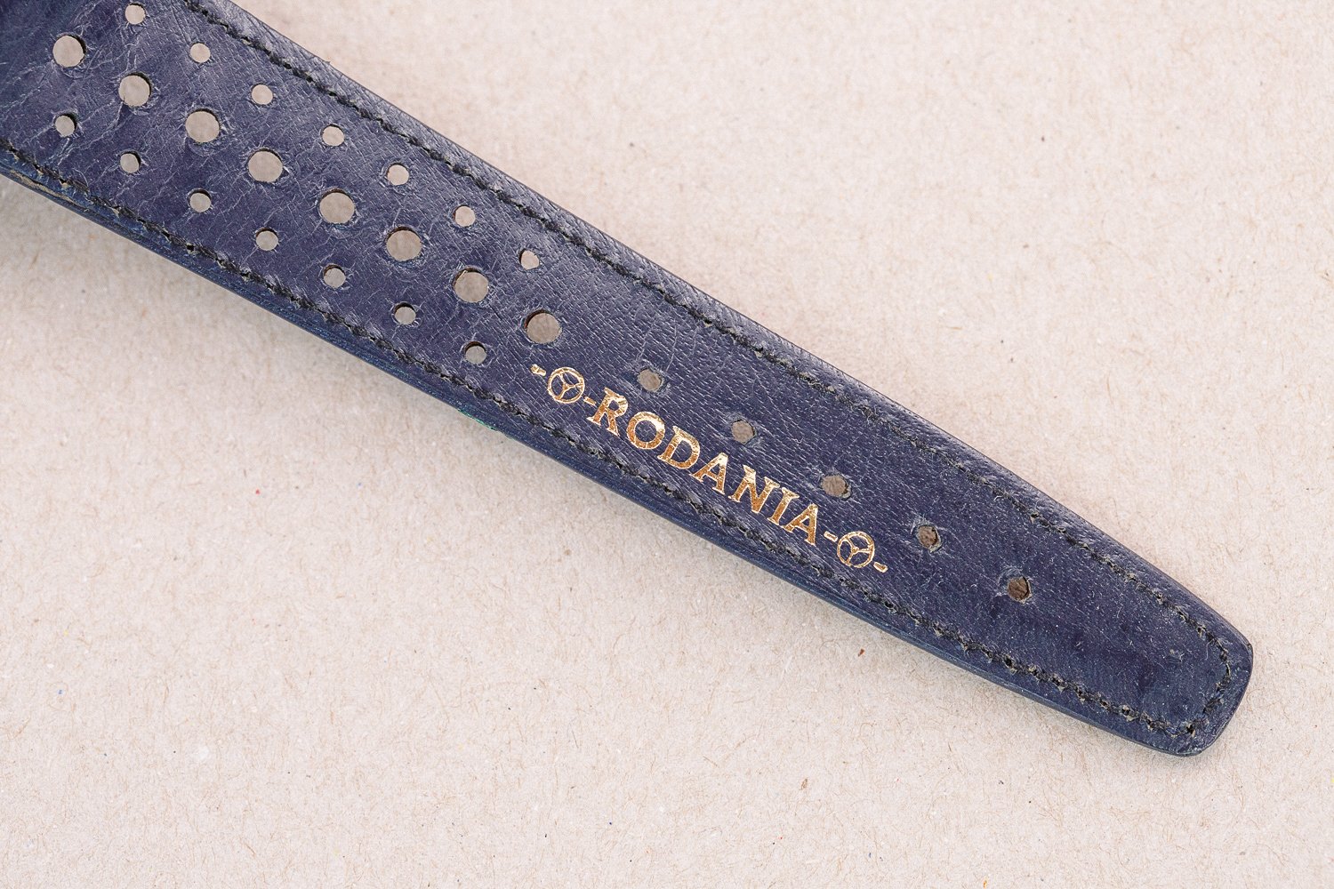 Breitling_Bullhead_7101_NOS_Blue_7740_Chronograph_Rodania_Strap_Vintage_1971_12-2.jpg