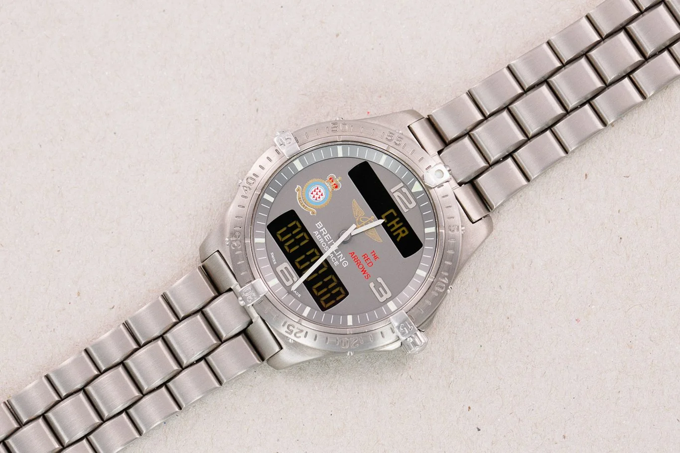 Breitling_Aerospace_Red_Arrows_Edition_Titanium_1990s_9-2.jpg