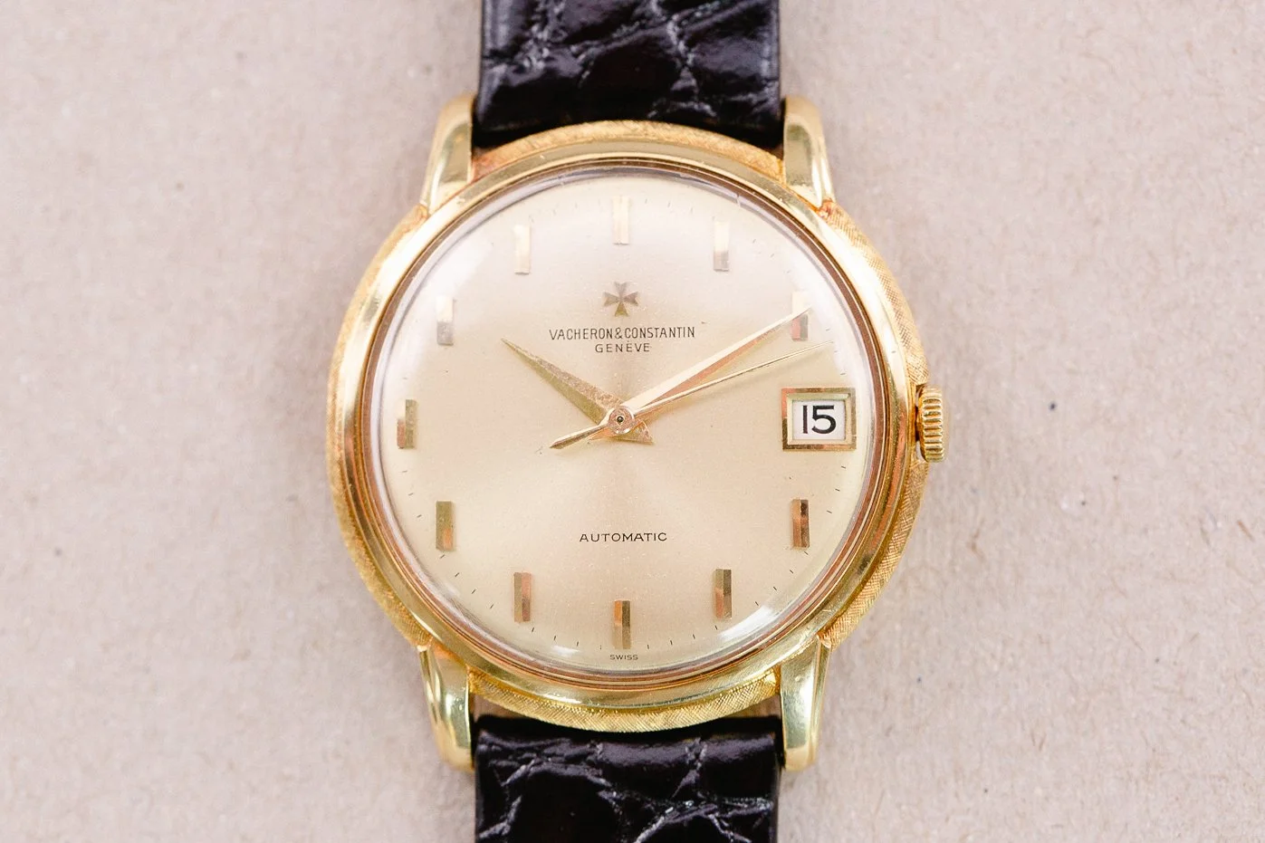 Vacheron_Constantin_6394Q_18ct_Gold_Rare_Vertical_Baton_1960s_22-2.jpg