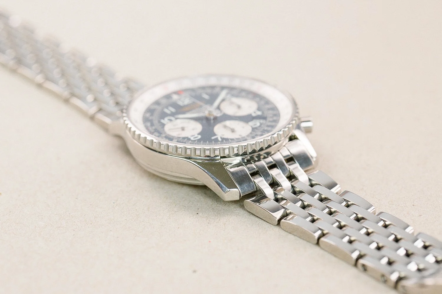Breitling_Navitimer_Blue_Arabic_A23322_Steel_Bracelet_Box_Papers_5-2.jpg