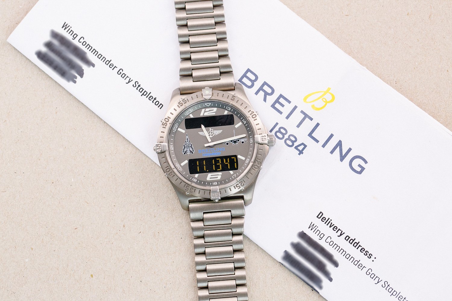 Breitling_Tornado_Aerospace_Titanium_E65362_Limited_Edition_18-2.jpg