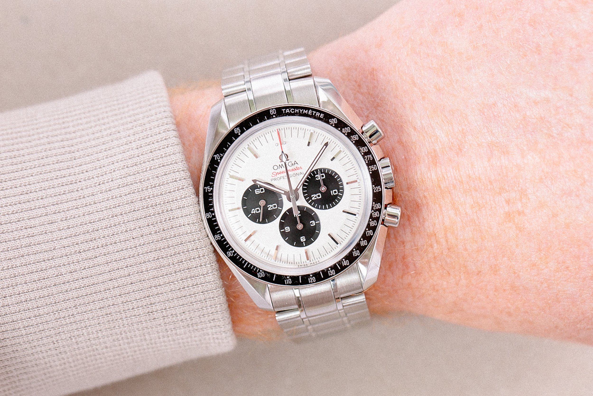 Omega_Speedmaster_Panda_Tokyo_Olympics_Limited_Edition_New_Sealed_21.jpg