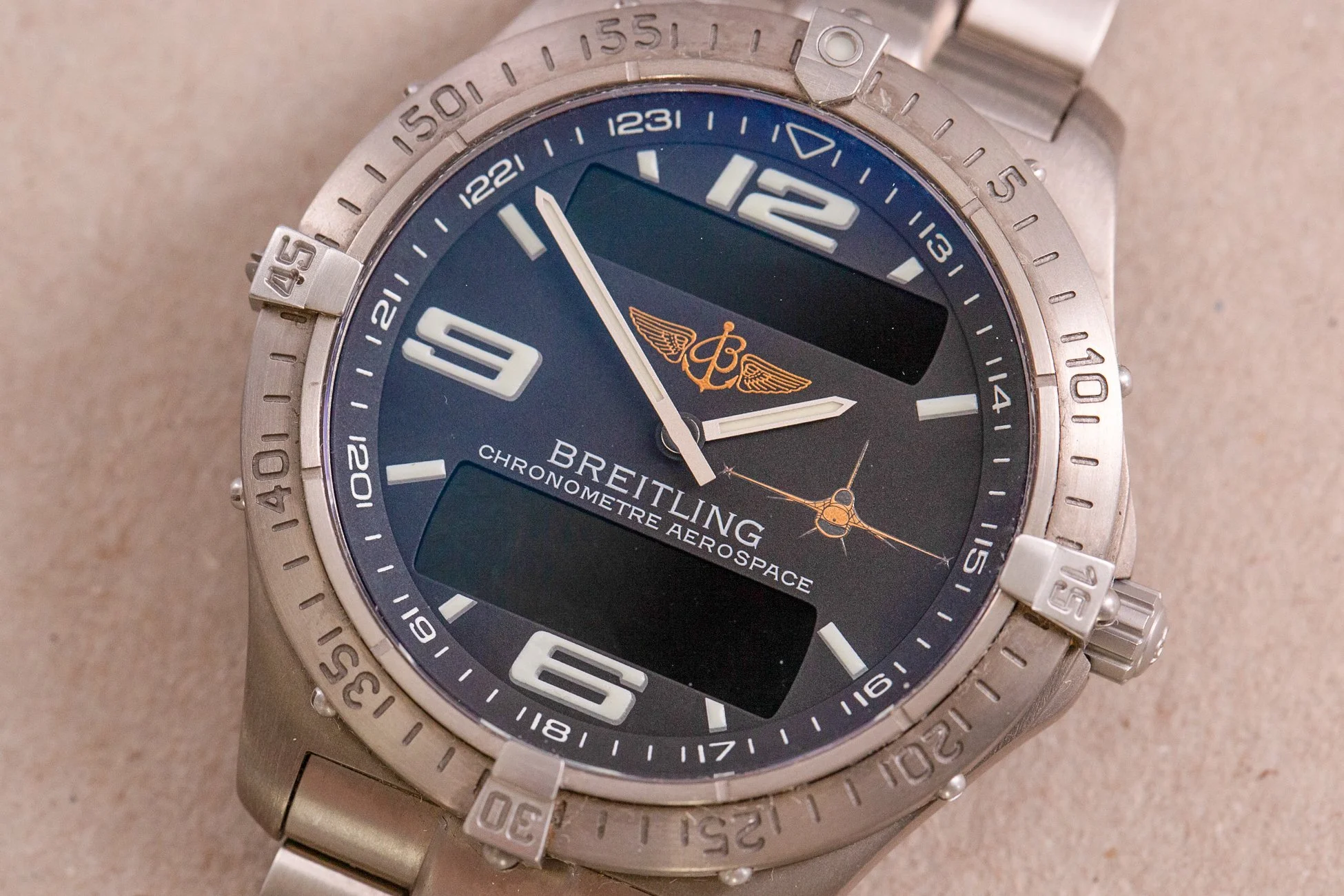 Breitling_Aerospace_F16_Fighter_Jet_Limited_Edition_Titanium_Full_Set_2000s_4-2.jpg