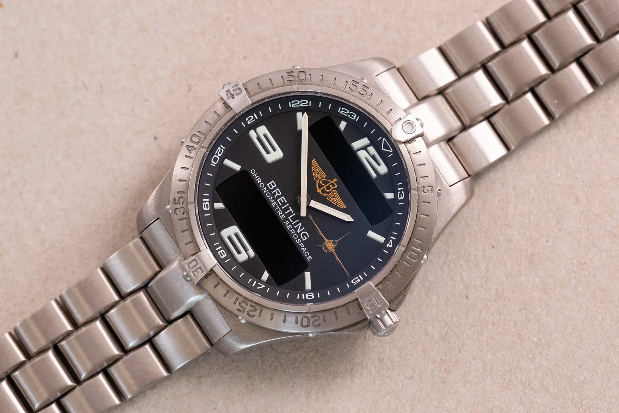 Breitling_Aerospace_F16_Fighter_Jet_Limited_Edition_Titanium_Full_Set_2000s_22-2.jpg