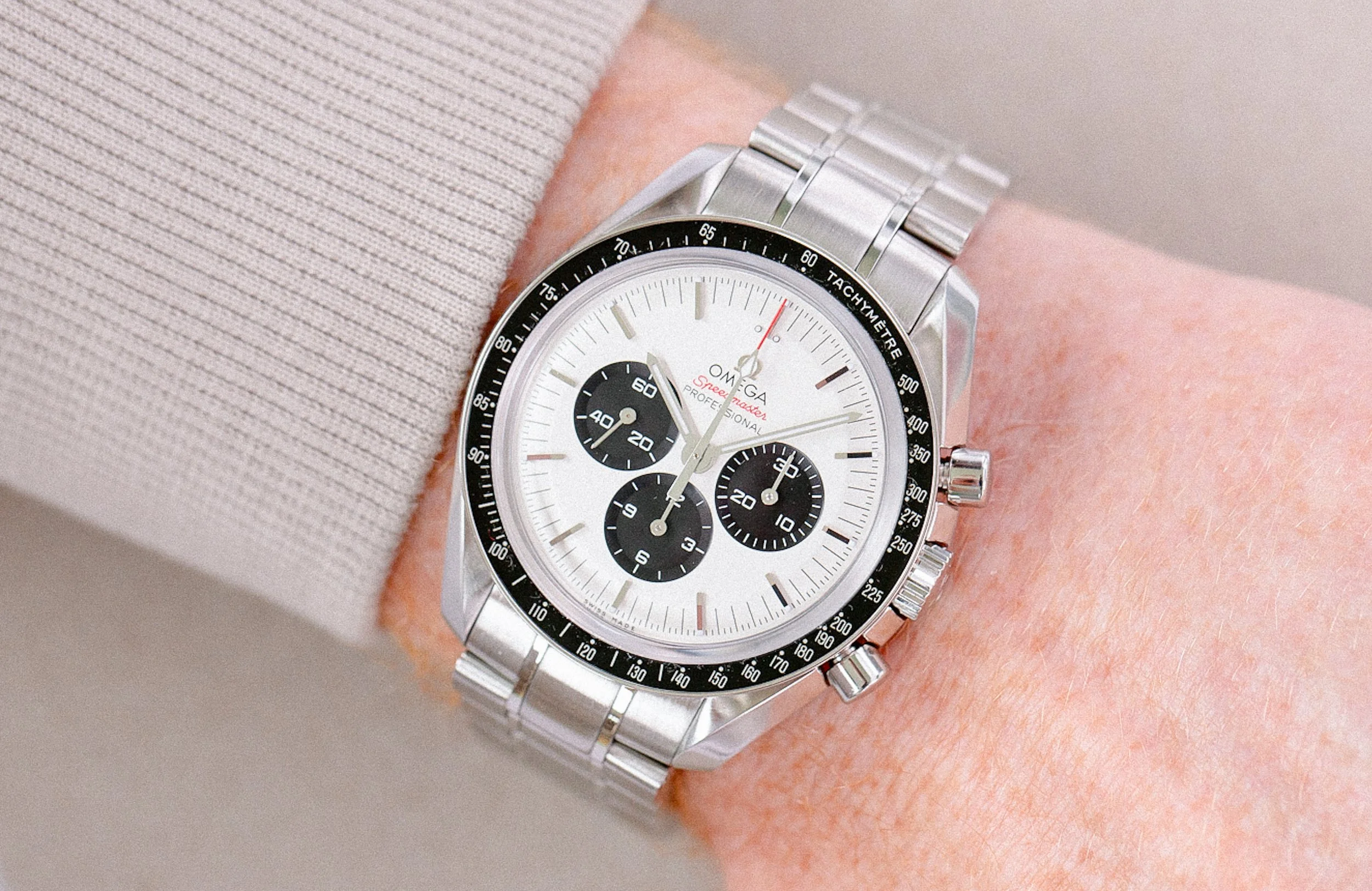 Omega_Speedmaster_Panda_Tokyo_Olympics_Limited_Edition_New_Sealed_24.jpg