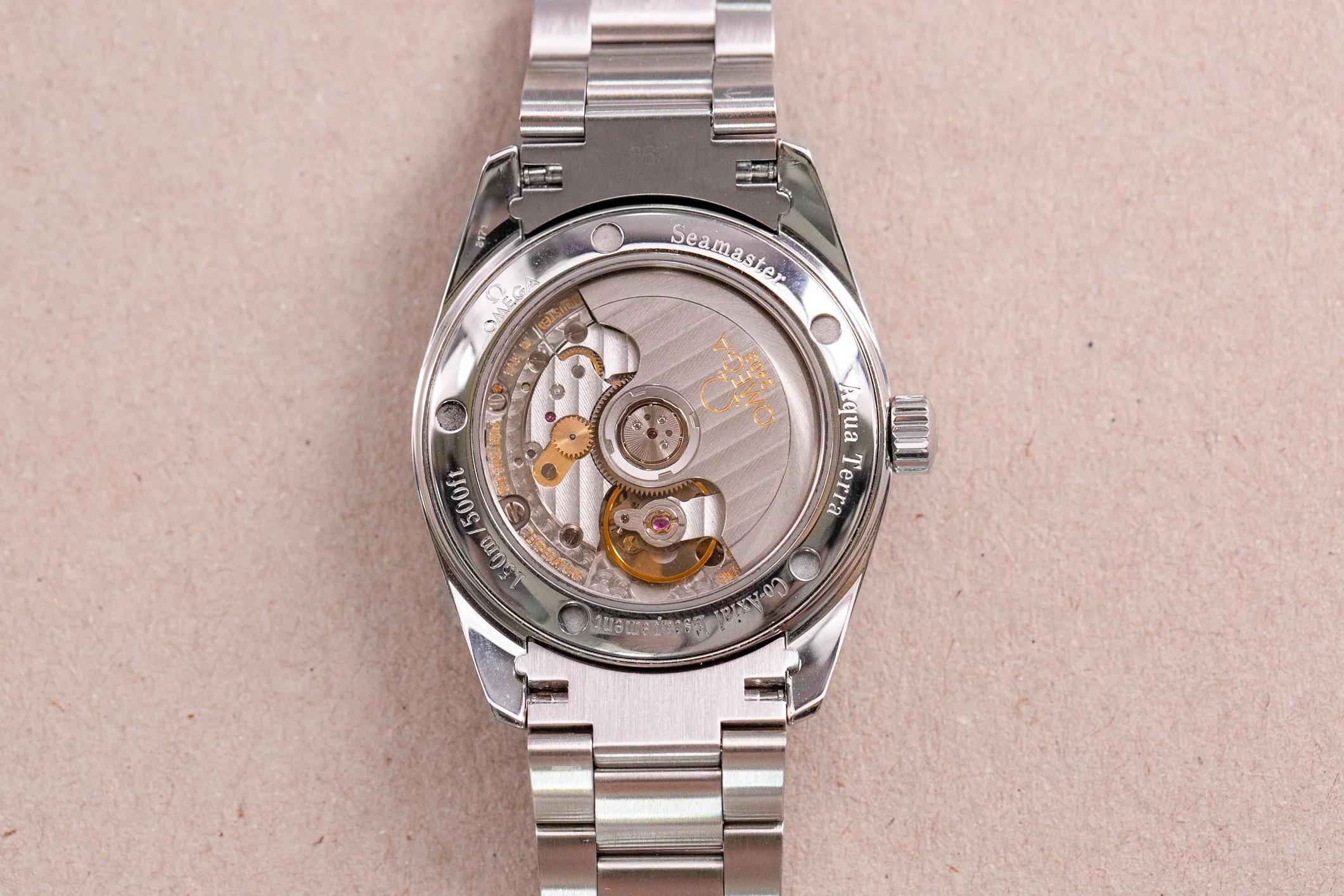 Omega_Railmaster_36mm_2504_Aqua_Terra_Full_Set_13-2.jpg