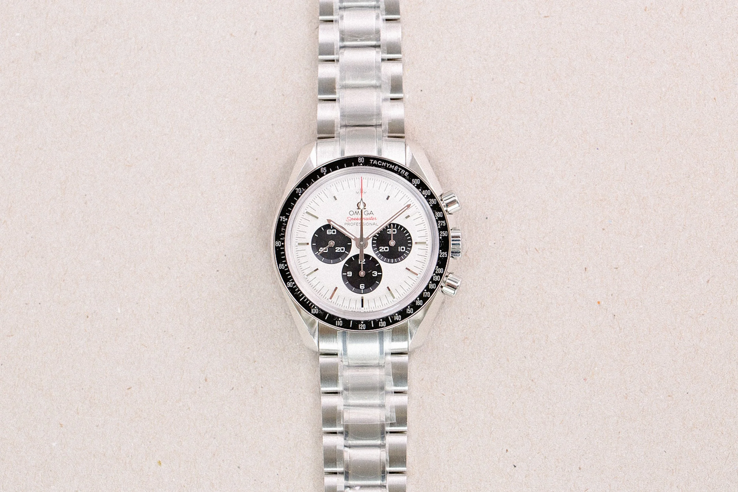 Omega_Speedmaster_Panda_Tokyo_Olympics_Limited_Edition_New_Sealed_1.jpg