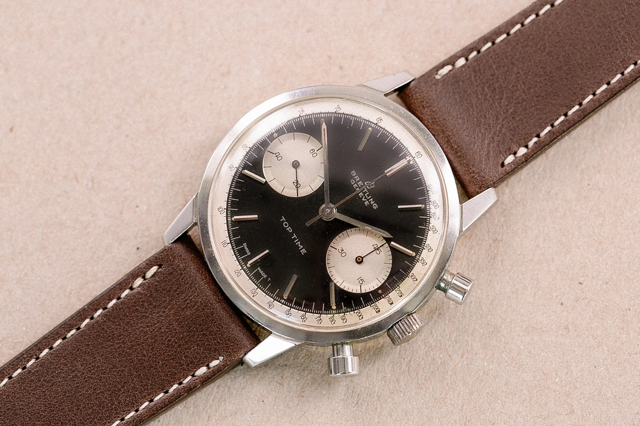 Breitling_Top_Time_2002_Panda_Thunderball_Vintage_1960s_11-2.jpg