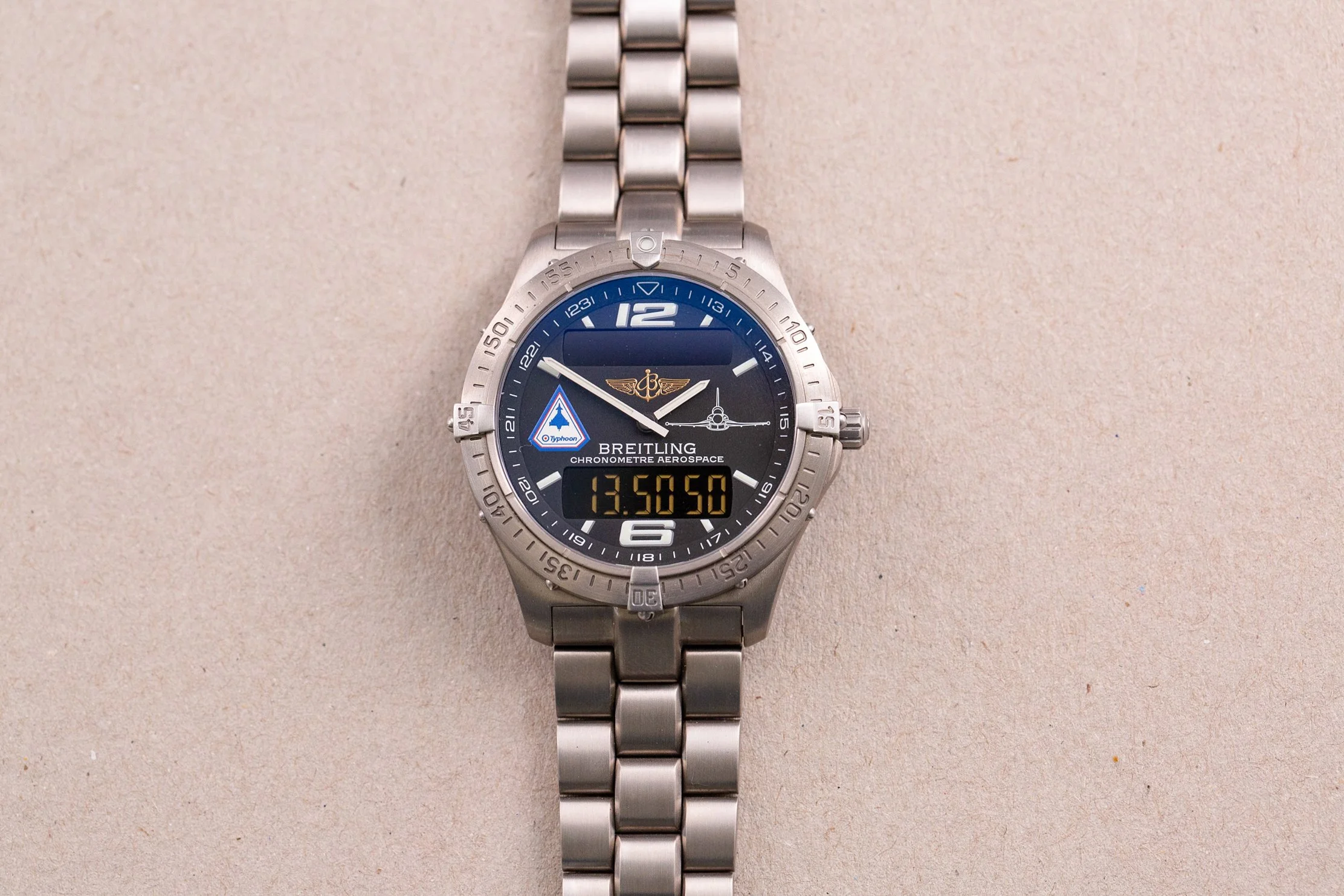 Breitling_Aerospace_Typhoon_RAF_Limited_Edition_Titanium_1990s_1-2.jpg