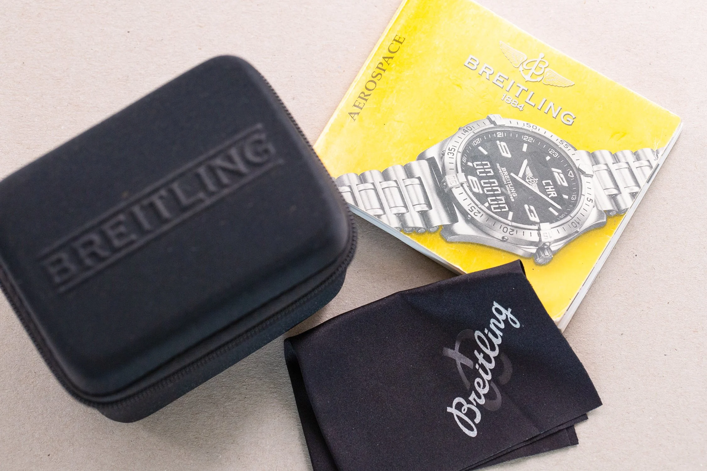 Breitling_Aerospace_54_Squadron_RAF_Limited_Edition_Titanium_1990s_20-2.jpg