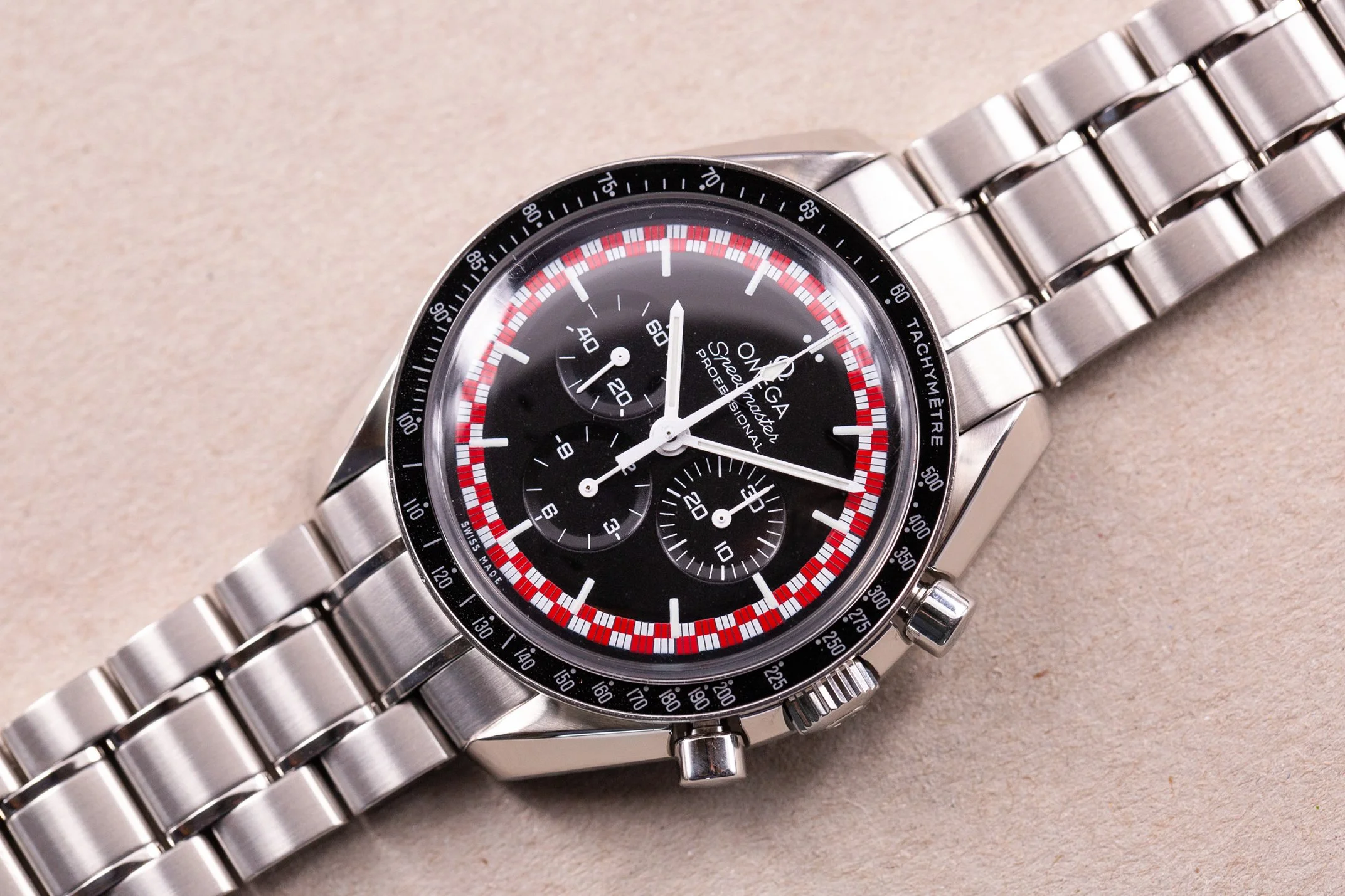 Omega_Speedmaster_Tin_Tin_Moonwatch_Racing_Mint_Full_Set_9-2.jpg