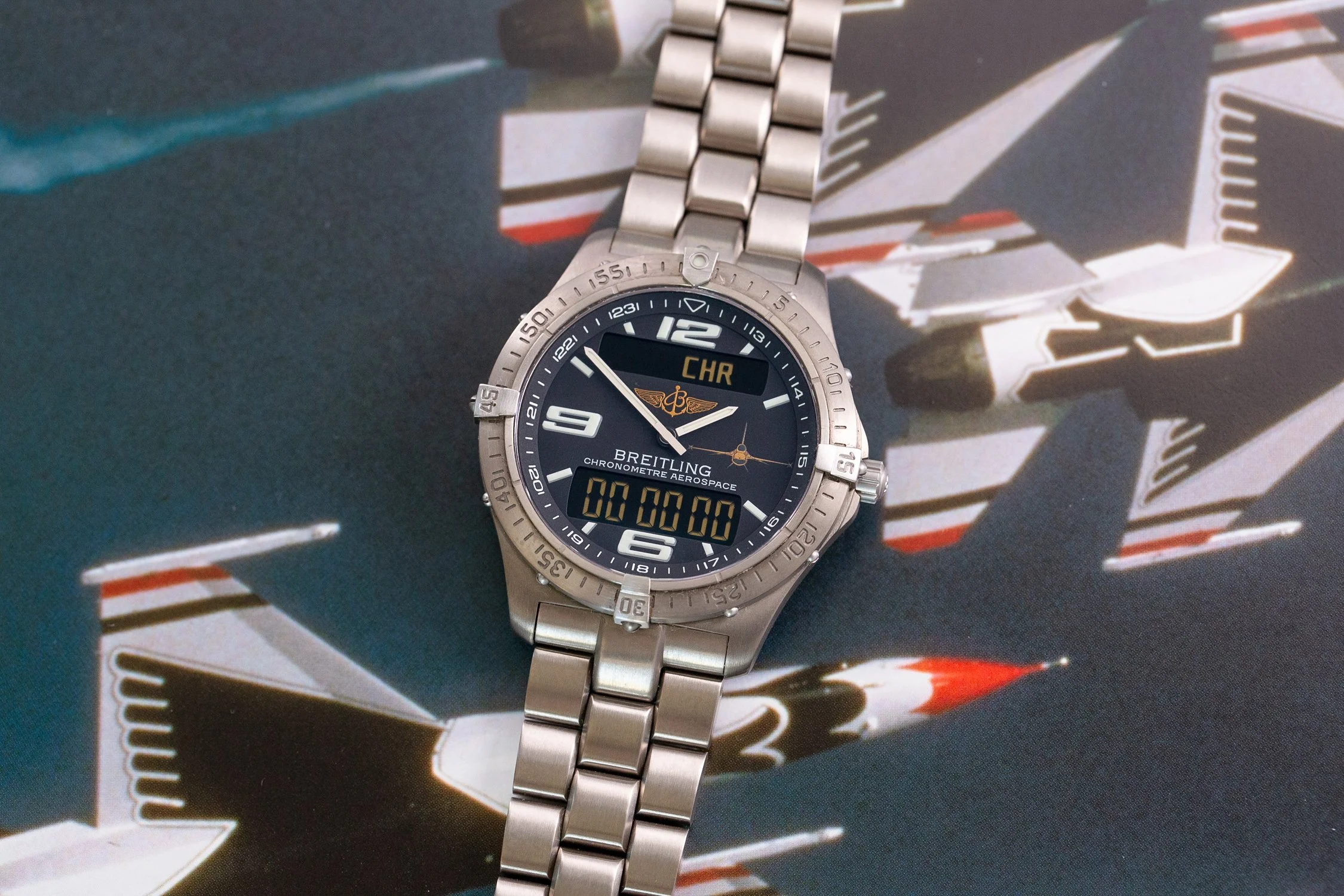 Breitling_Aerospace_F16_Fighter_Jet_Limited_Edition_Titanium_Full_Set_2000s_33-2.jpg