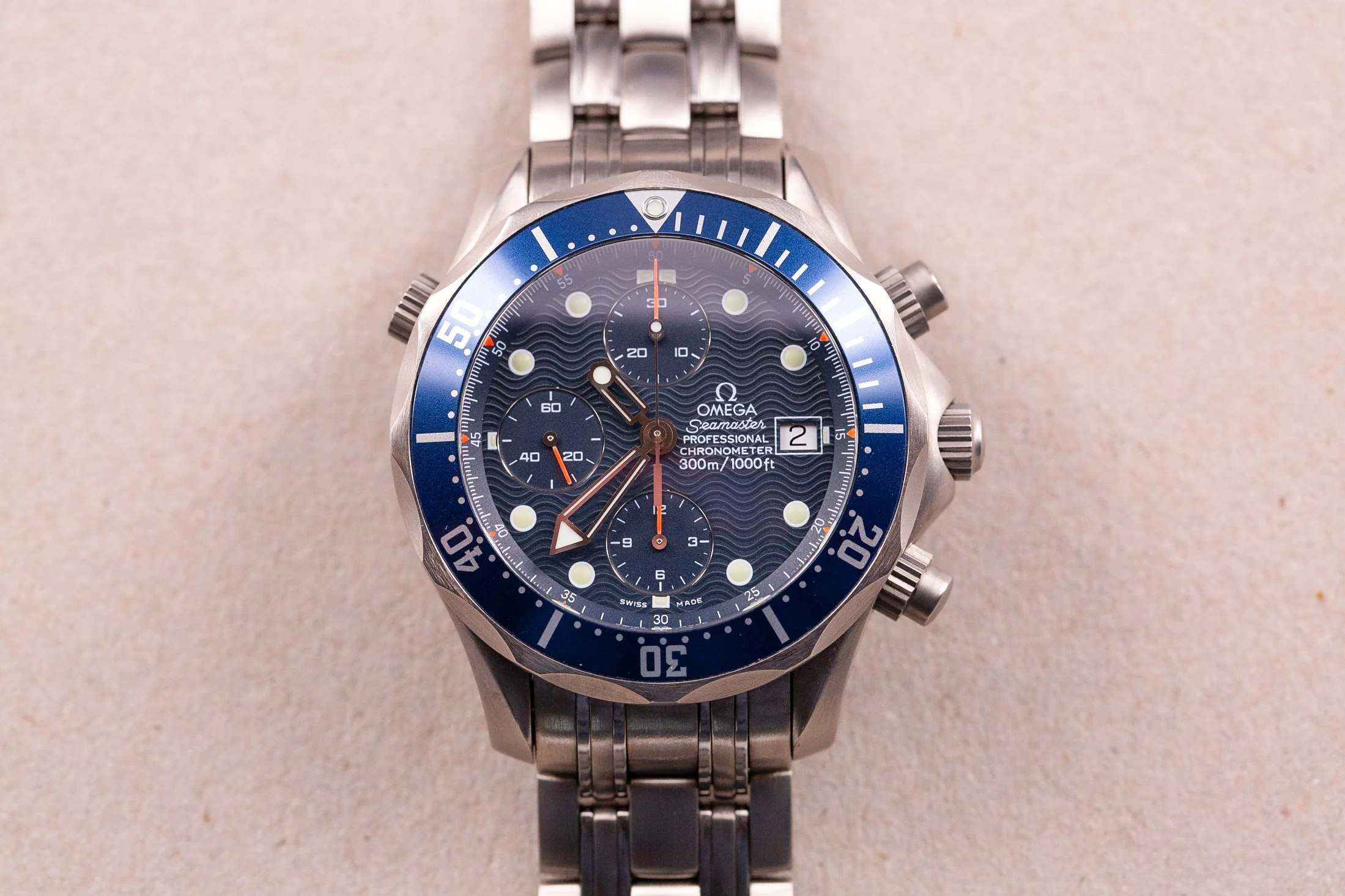 Omega_Seamaster_Chronograph_Titanium_Blue_Box_Papers_Neo_Vintage_Mint_3-2.jpg