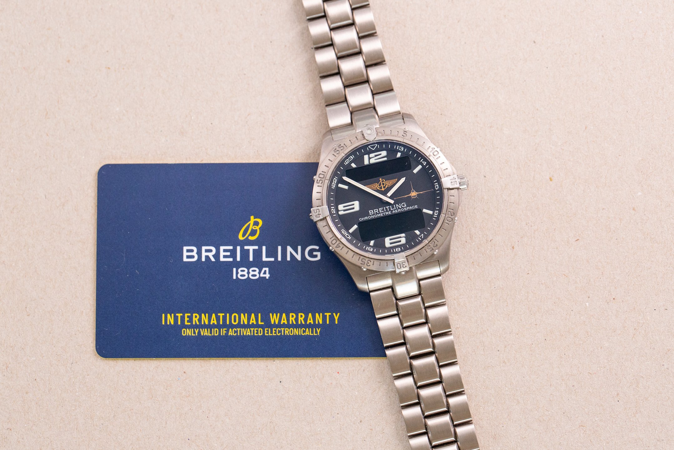 Breitling_Aerospace_F16_Fighter_Jet_Limited_Edition_Titanium_Full_Set_2000s_17-2.jpg