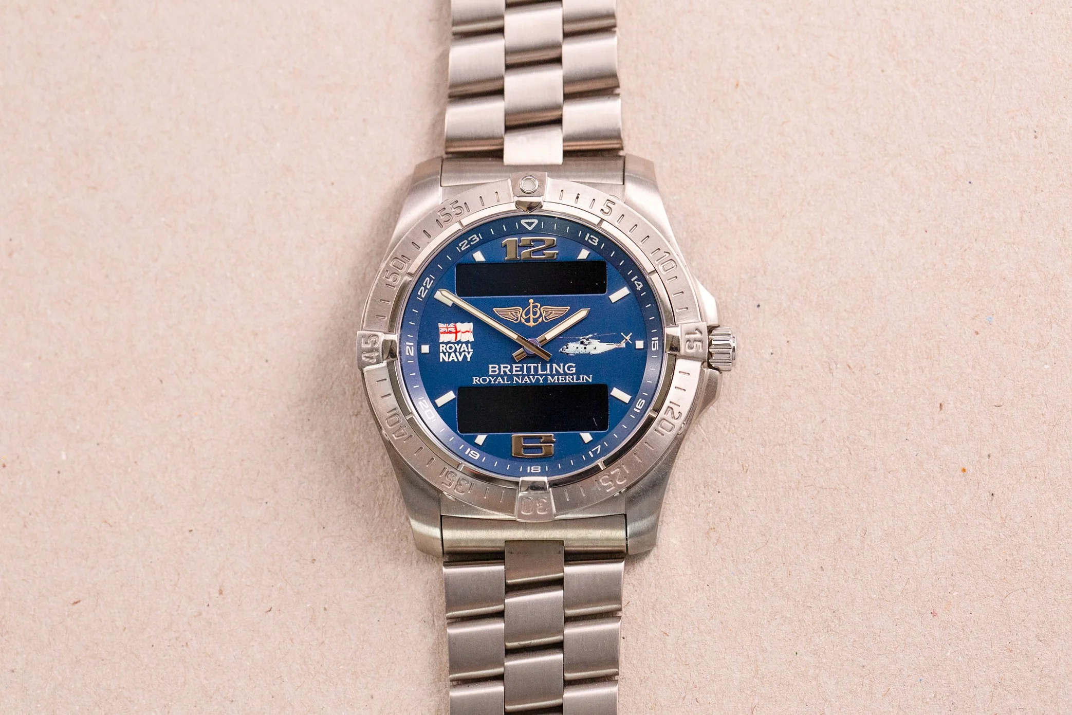 Breitling_Aerospace_Avantage_Royal_Navy_Merlin_Helicopter_NOS_Set_Limited_Edition_1-2.jpg