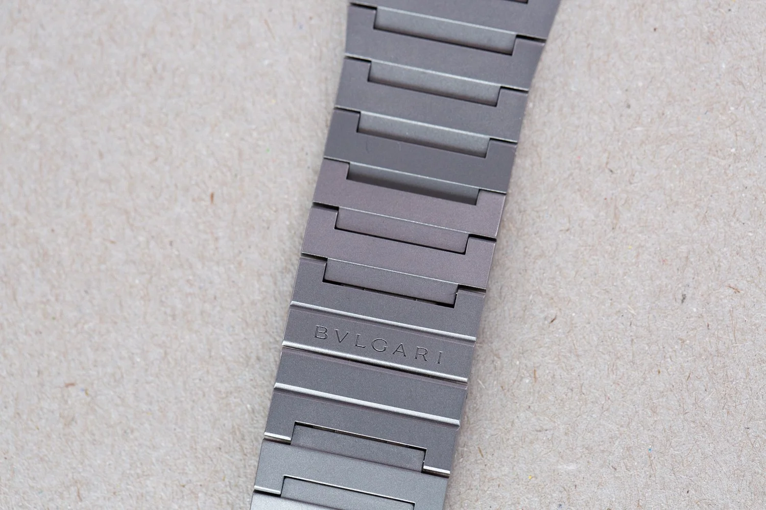 Bvlgari_Octo_Finissimo_Blue_Boutique_Limited_Edition_Titanium_Full_Set_11.jpg
