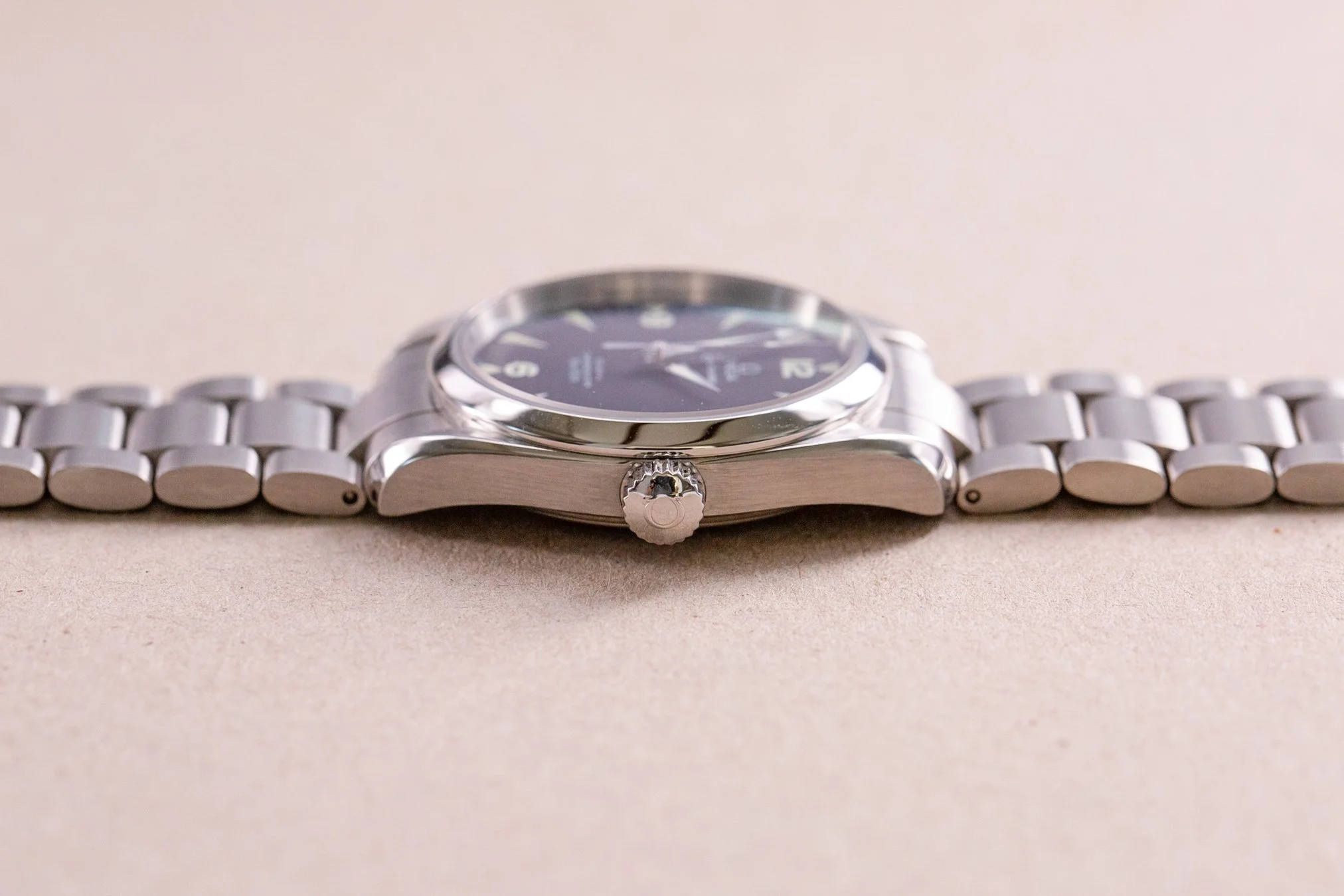 Omega_Railmaster_36mm_2504_Aqua_Terra_Full_Set_9-2.jpg