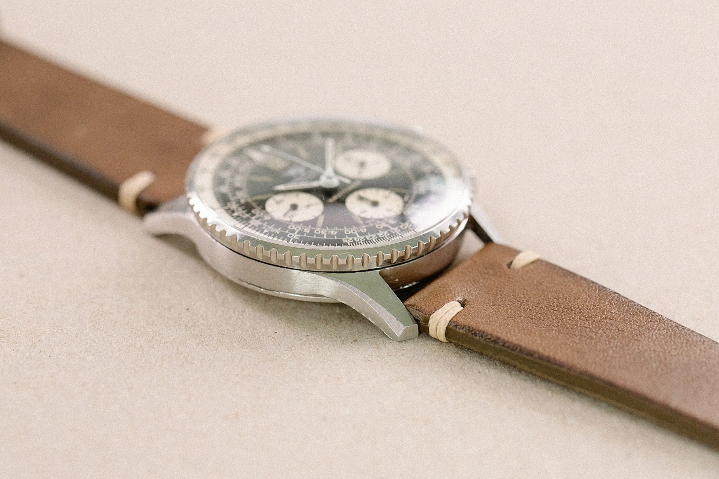Breitling_806_Navitimer_Twin_Jet_Khaki_Grey_Patina_Clean_Vintage_1966_5.jpg