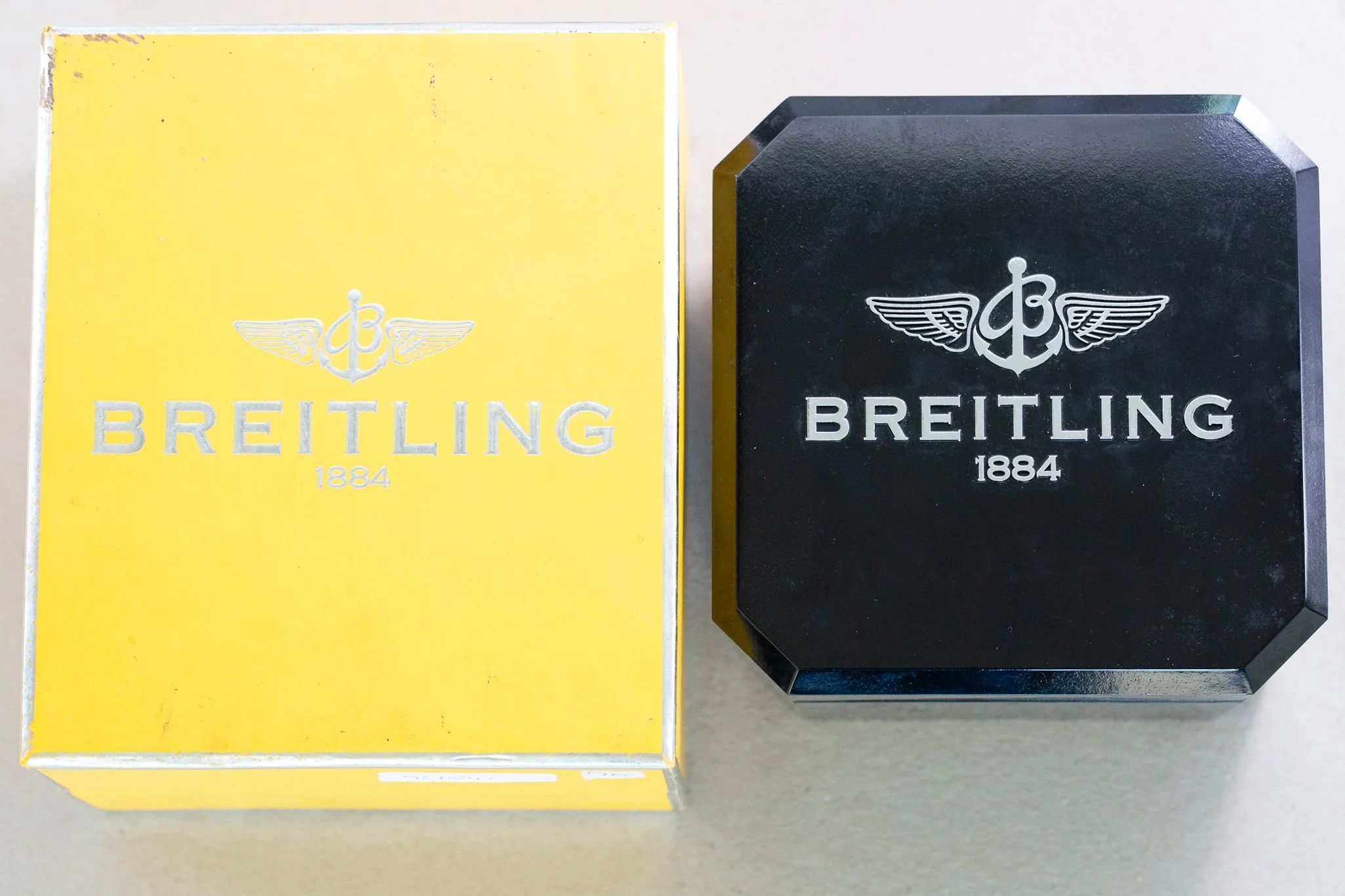 Breitling_Aerospace_F16_Fighter_Jet_Limited_Edition_Titanium_Full_Set_2000s_14-2.jpg