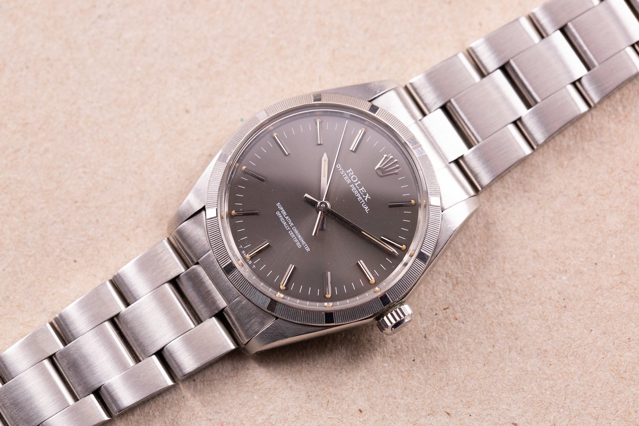 Rolex_1003_Grey_Dial_Oyster_Perpetual_34mm_Vintage_1975_1976_22-2.jpg