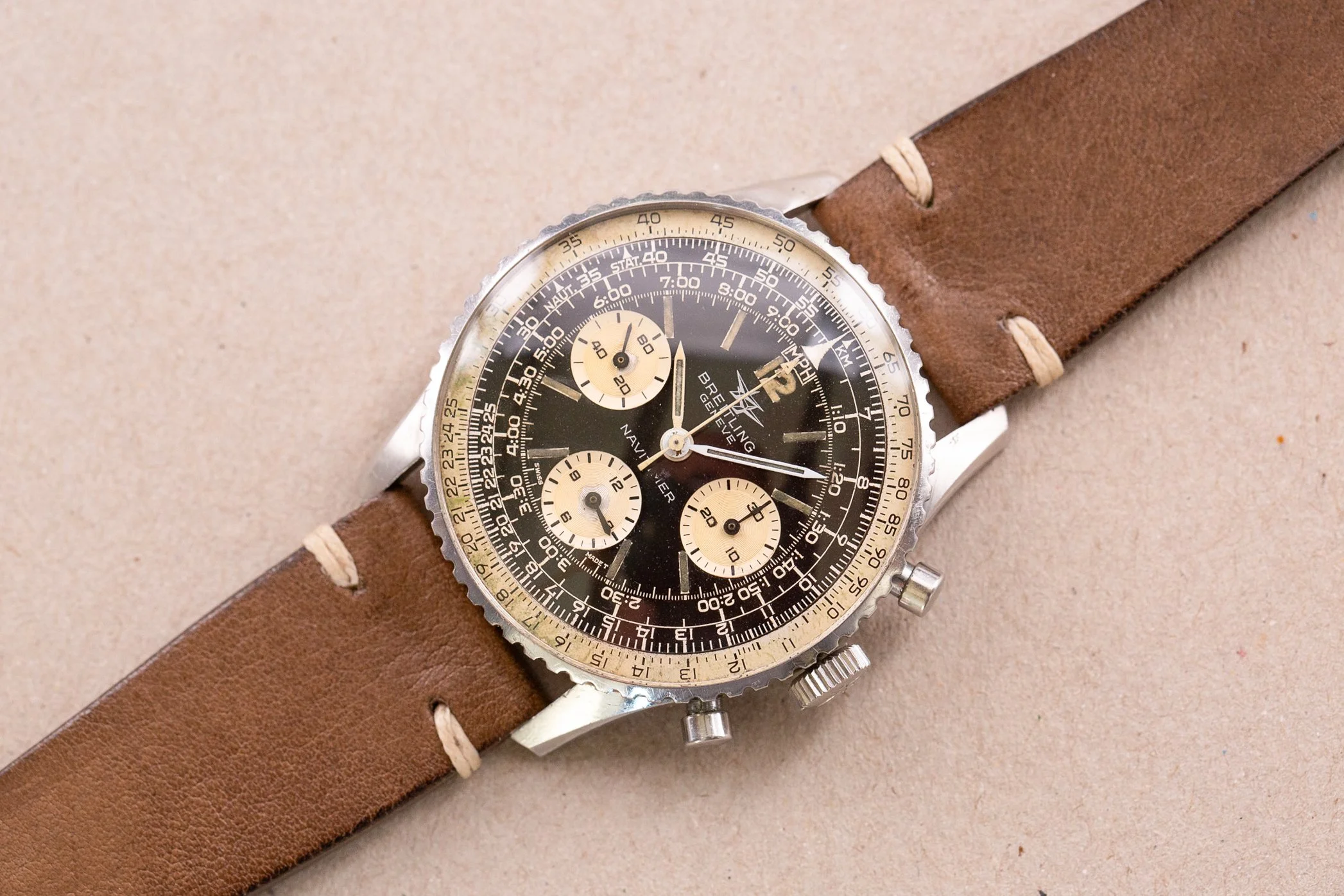 Breitling_806_Navitimer_Patina_Worn_Lug_Khaki_Vintage_1966_12-2.jpg