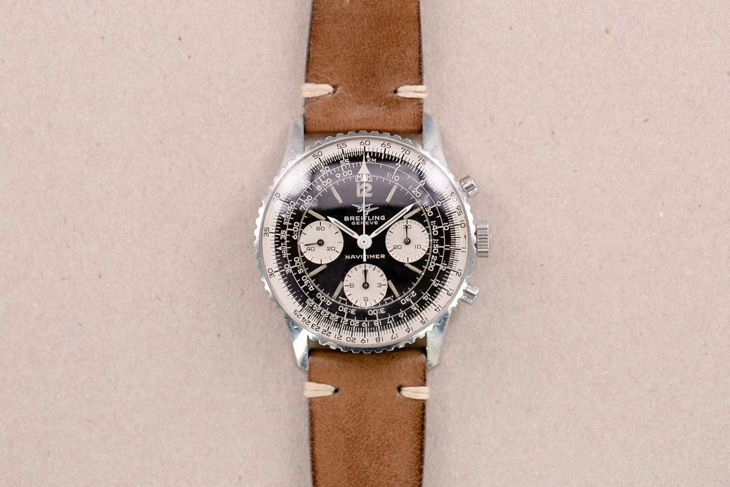 Breitling_806_Navitimer_Twin_Jet_Khaki_Grey_Patina_Clean_Vintage_1966_2.jpg