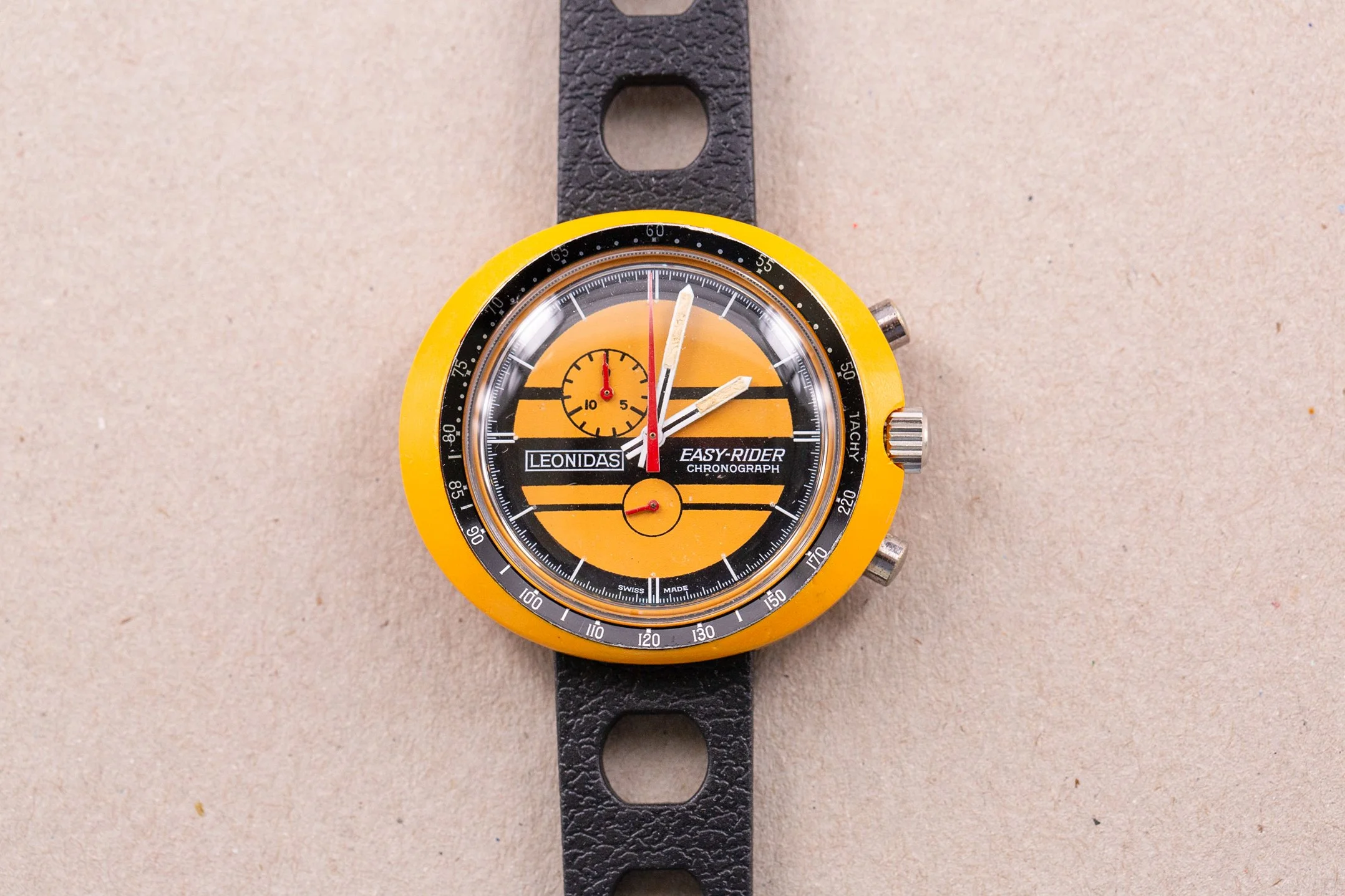 Leonidas_EasyRider_Orange_Chronograph_Vintage_1970s_A_5-2.jpg