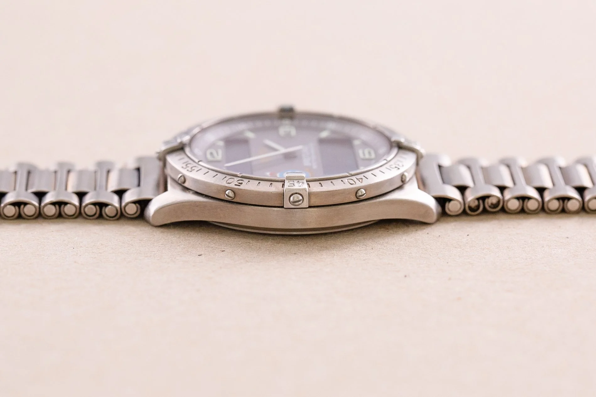 Breitling_Aerospace_54_Squadron_RAF_Limited_Edition_Titanium_1990s_13-2.jpg