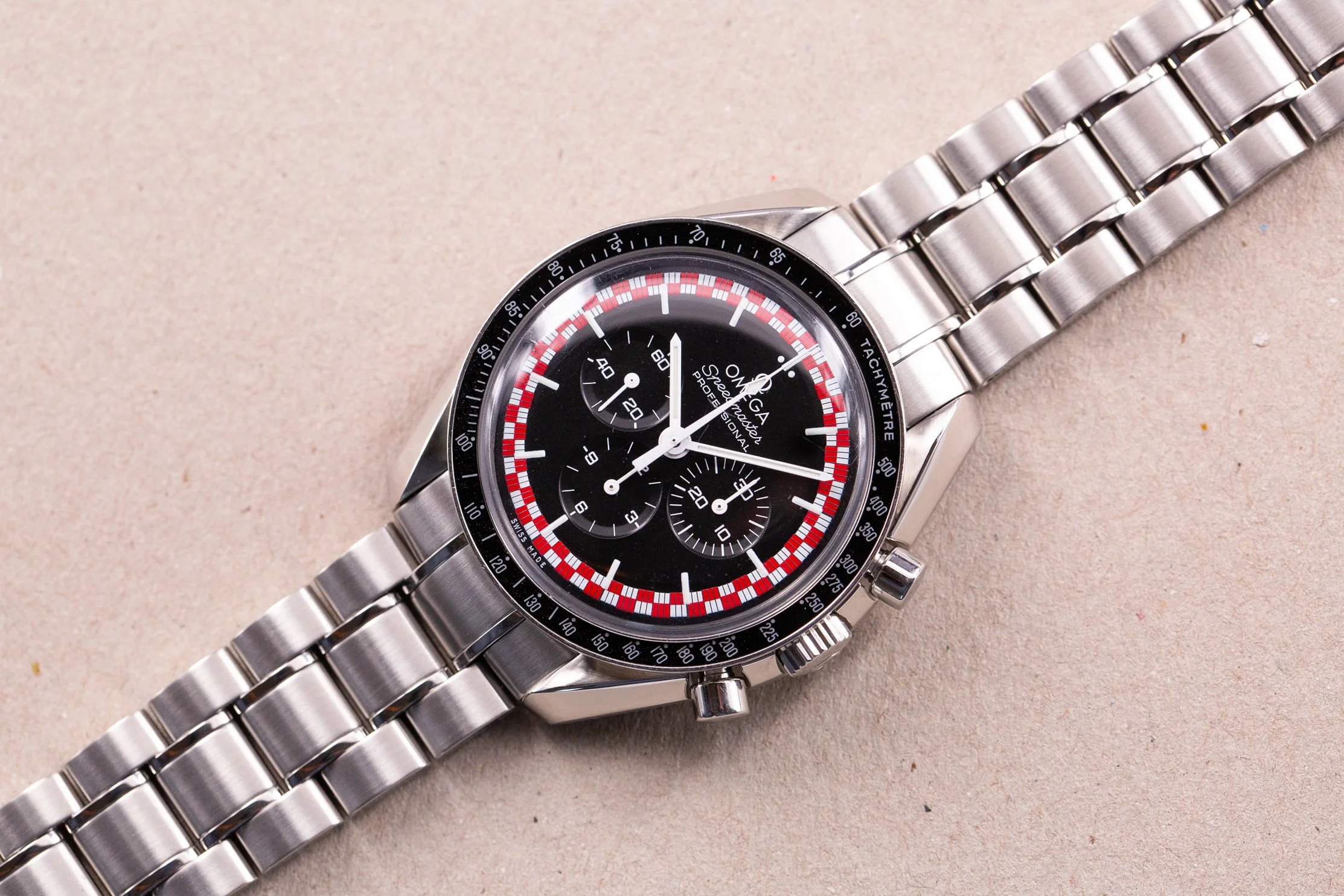Omega_Speedmaster_Tin_Tin_Moonwatch_Racing_Mint_Full_Set_14-2.jpg