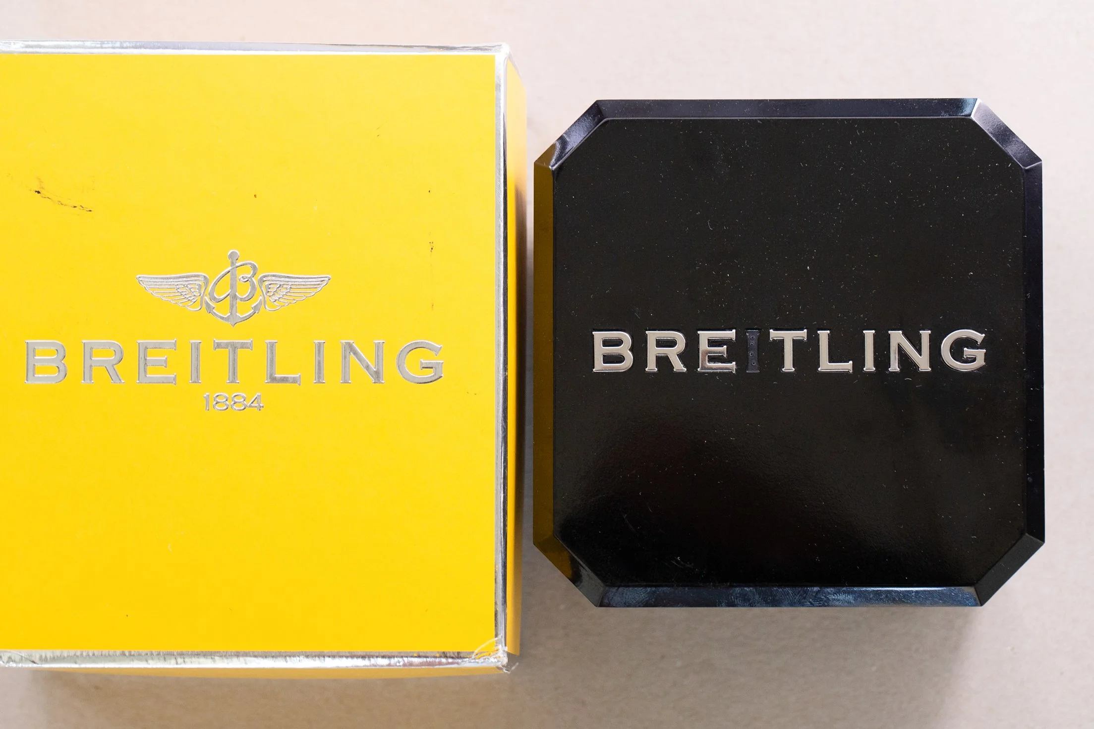 Breitling_Avenger_Seawolf_Yellow_Titanium_E17370_Full_Set_2003_17-2.jpg