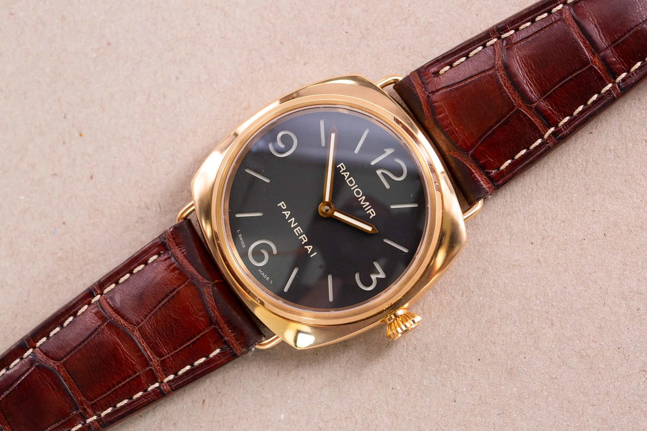 Panerai_Radiomir_PAM231_Rose_Gold_18ct_Base_45mm_Full_Set_2006_17-2.jpg