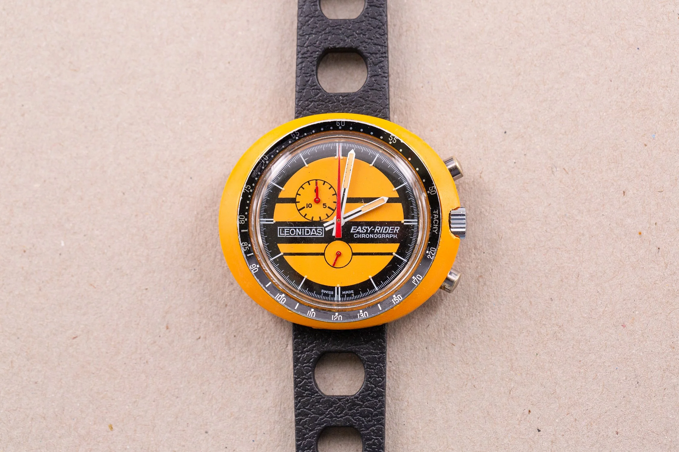 Leonidas_EasyRider_Orange_Chronograph_Vintage_1970s_B_2-2.jpg