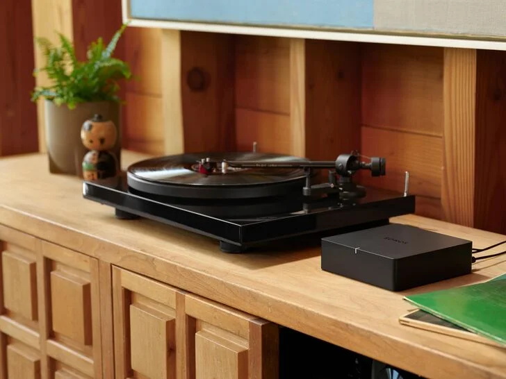 sonos-port-living-turntable.jpg