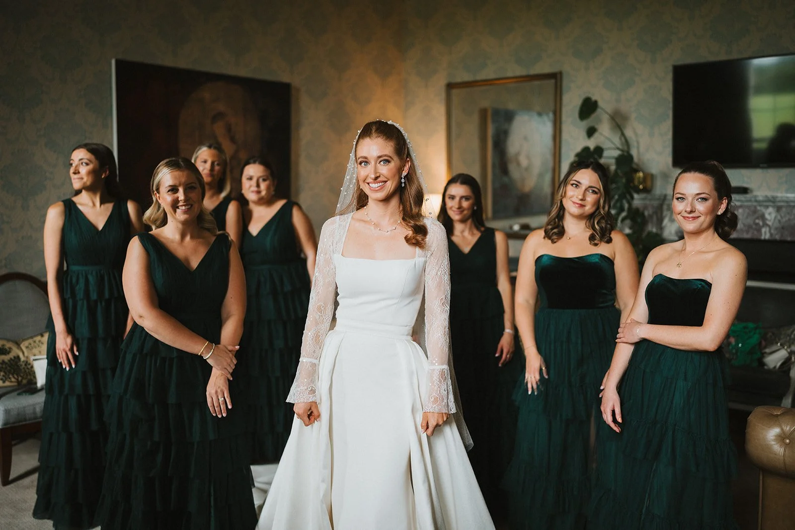 destination-wedding-bridal-party-ireland.jpg