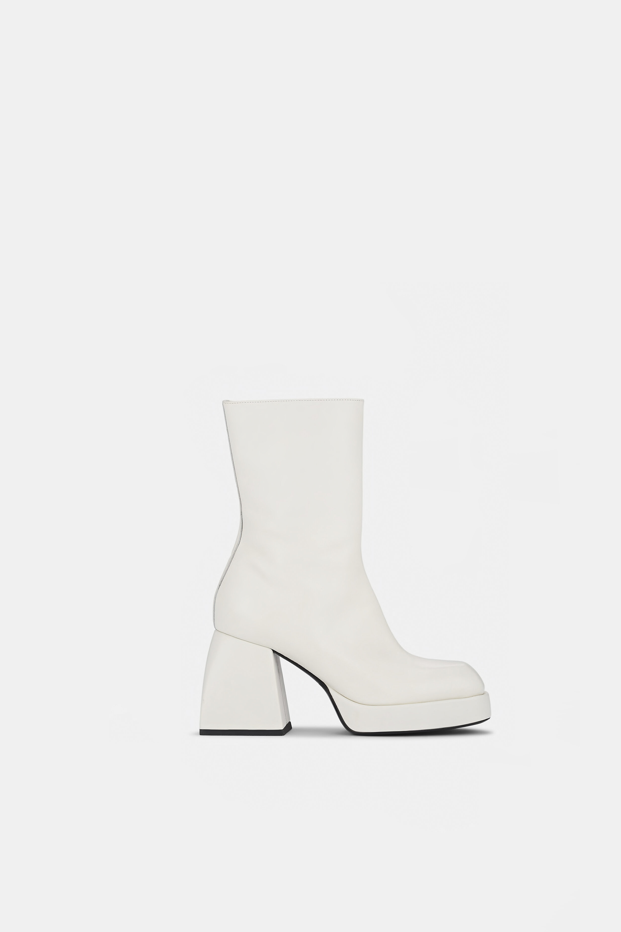 Bulla Corta Ceramica