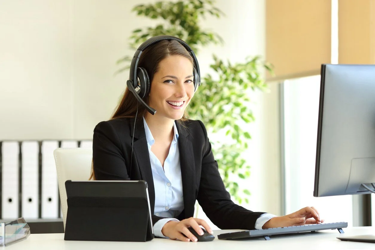 Smiling Answering Service Agent .jpg