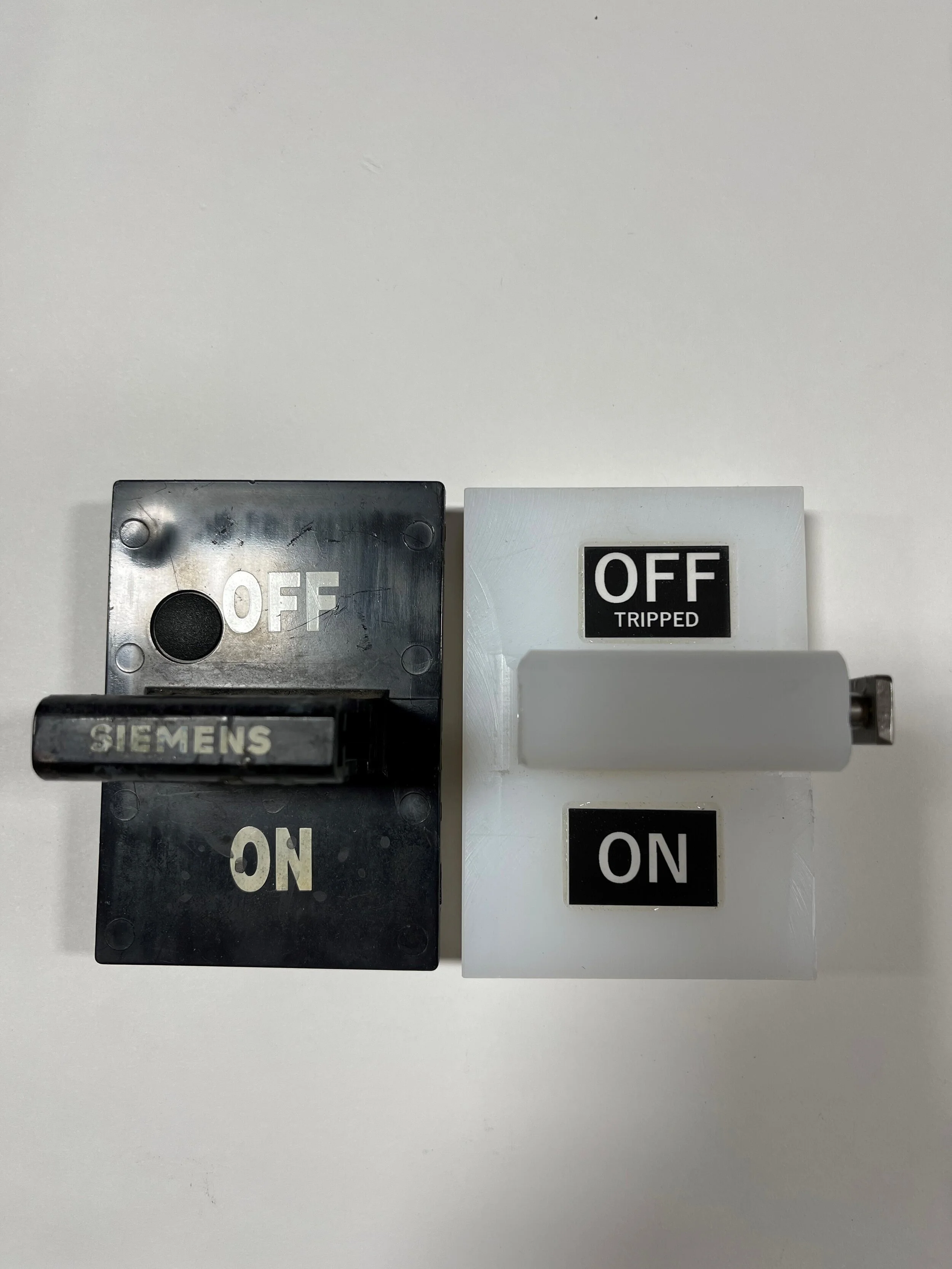 522 Front View Lockout.jpg