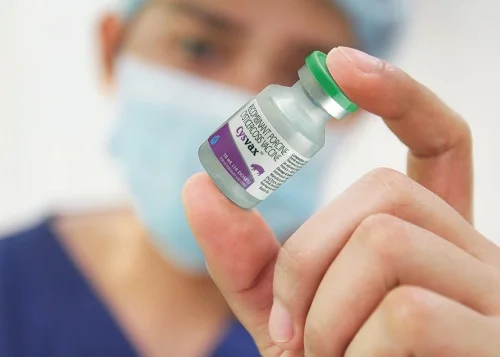 Vaccinations and the Immunocompromised Community.jpg
