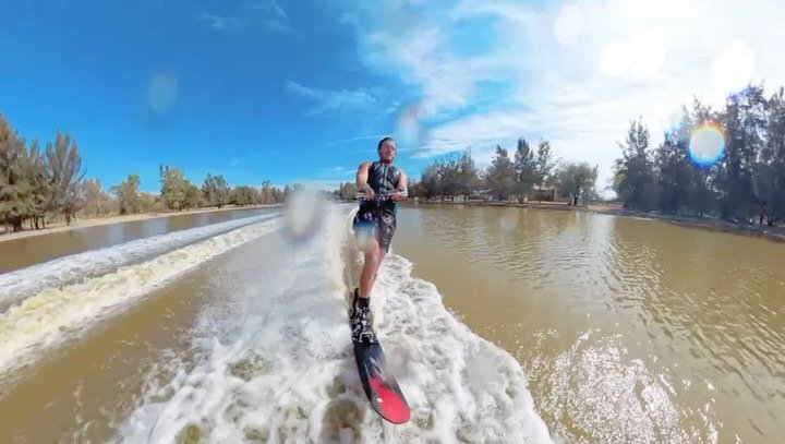 Shredding vibes 
#waterski #mexico #insta360 #slalom